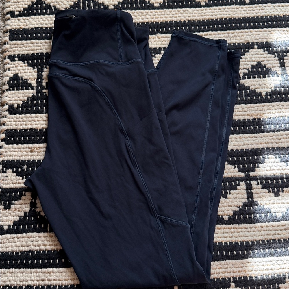 Vuori Navy High-Waist Performance Leggings - Picture 6 of 6